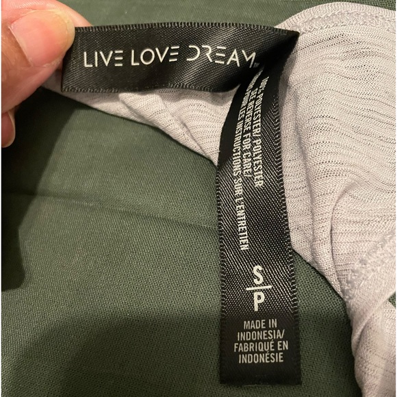 Lightweight Workout Tank - Picture 3 of 5